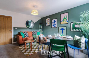 Lovely 3Bedroom House in Grimsby with WiFi & Parking Sleeps7 by PureStay